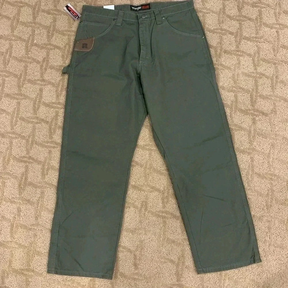 WRANGLER® RIGGS WORKWEAR® CARPENTER PANT
Sizing- 36x30 - Picture 6 of 7